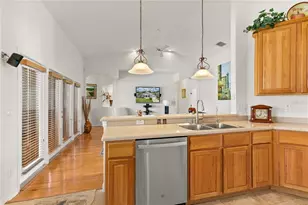 9646 Spring Lake Dr, Clermont, FL 34711 - Photo 13