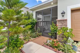 1107 Atlantic Ave, Fruitland Park, FL 34731 - Photo 3