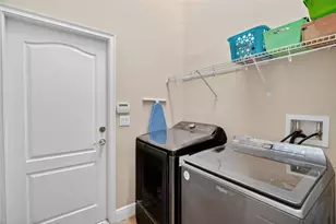 4877 Grassy Knoll Dr, Tavares, FL 32778 - Photo 15