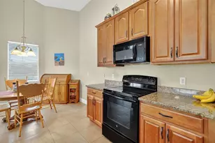 4877 Grassy Knoll Dr, Tavares, FL 32778 - Photo 19