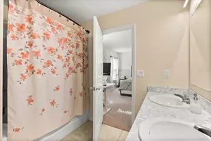 6392 Domenico Ct, Groveland, FL 34736 - Photo 17