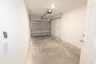 2250 Cr 423, Lake Panasoffkee, FL 33538 - Photo 9