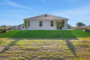 784 Sunshower Dr, Lady Lake, FL 32159 - Photo 3