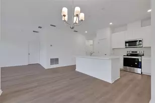 784 Sunshower Dr, Lady Lake, FL 32159 - Photo 13