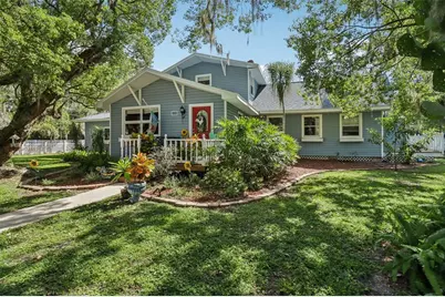 1048 N Grandview Street, Mount Dora, FL 32757 - Photo 1