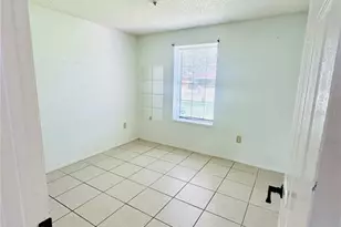 16 Northfleet Ln, Kissimmee, FL 34758 - Photo 15