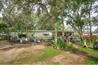 25047 Madison Street, Astatula, FL 34705 - Photo 11