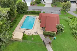 1111 Lakeshore Dr, Eustis, FL 32726 - Photo 47