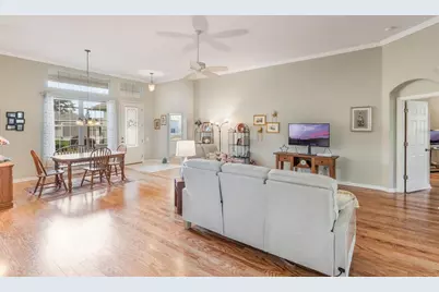 22228 Oxford Heights Drive, Leesburg, FL 34748 - Photo 5