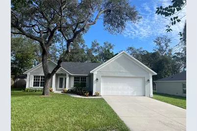 210 E Baker Street, Minneola, FL 34715 - Photo 1