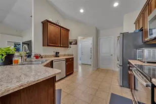 7643 Sloewood Dr, Leesburg, FL 34748 - Photo 17