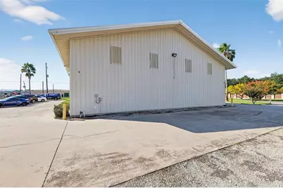 15925 Old US Highway 441, Tavares, FL 32778 - Photo 9