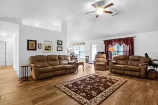 8554 SE 160th Pl, Summerfield, FL 34491 - Photo 9