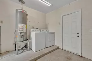 7675 Clubhouse Estates Dr, Orlando, FL 32819 - Photo 31