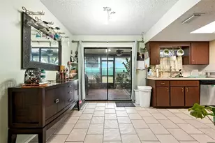 12545 Glen Abbey Dr, Grand Island, FL 32735 - Photo 19