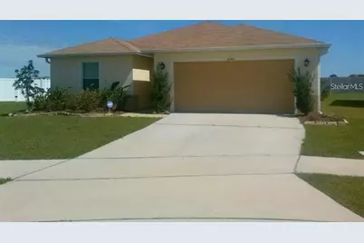 1640 Strathmore Circle, Mount Dora, FL 32757 - Photo 1