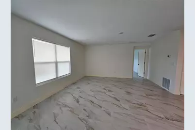 1640 Strathmore Circle, Mount Dora, FL 32757 - Photo 5