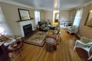 995 W 11th Ave, Mount Dora, FL 32757 - Photo 7