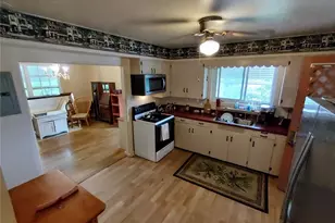 995 W 11th Ave, Mount Dora, FL 32757 - Photo 19