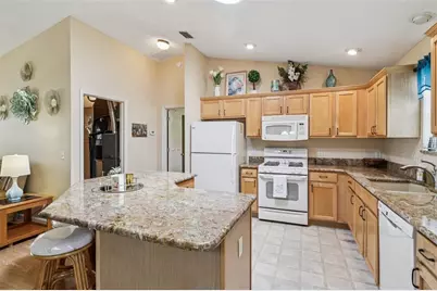 3562 Auburndale Avenue, The Villages, FL 32162 - Photo 15