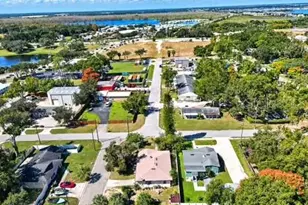 883 10th St, Clermont, FL 34711 - Photo 11