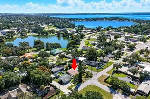 883 10th St, Clermont, FL 34711 - Photo 3