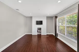 7729 Lake Andrea Cir, Mount Dora, FL 32757 - Photo 11