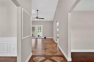 7729 Lake Andrea Cir, Mount Dora, FL 32757 - Photo 7