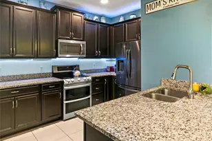 17414 Promenade Dr, Clermont, FL 34711 - Photo 7