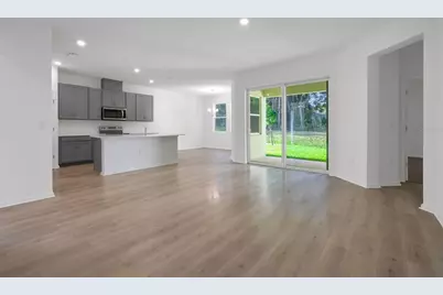 2866 Supermarine Road, Tavares, FL 32778 - Photo 11