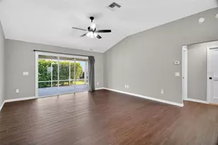 849 Yemassee Loop, The Villages, FL 32162 - Photo 5