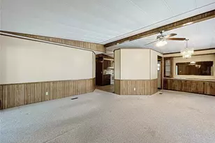 1440 Nassau Cir, Tavares, FL 32778 - Photo 11