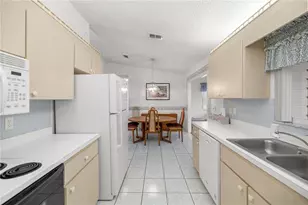 10797 SE 178th St, Summerfield, FL 34491 - Photo 17