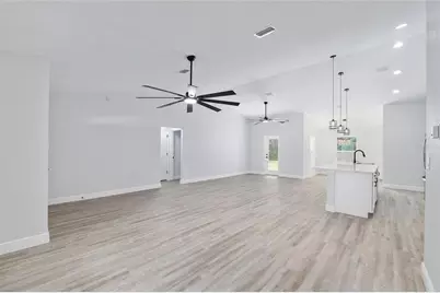 595 E Byrd Loop, Dunnellon, FL 34434 - Photo 21