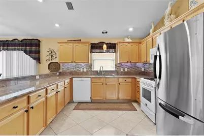 1537 Barnwell Place, The Villages, FL 32162 - Photo 5