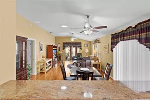 1537 Barnwell Pl, The Villages, FL 32162 - Photo 9