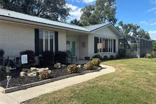 33651 Overton Dr, Leesburg, FL 34788 - Photo 5