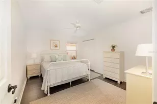 17720 SE 84th Peyton Ct, The Villages, FL 32162 - Photo 27