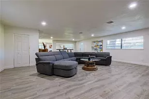 3875 SE 118th Ln, Belleview, FL 34420 - Photo 17