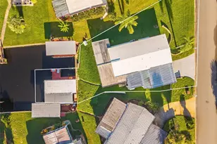 2515 Vindale Rd, Tavares, FL 32778 - Photo 3