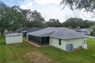 1003 Woodward Oaks Cir, Eustis, FL 32726 - Photo 25