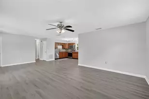 705 Mike Ave, Fruitland Park, FL 34731 - Photo 3
