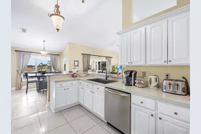 11519 Grand Bay Boulevard, Clermont, FL 34711 - Photo 15