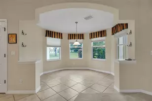 5837 Bounty Cir, Tavares, FL 32778 - Photo 15