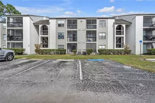 2130 Cascades Blvd, Kissimmee, FL 34741 - Photo 3