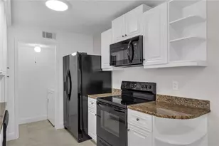 2130 Cascades Blvd, Kissimmee, FL 34741 - Photo 15