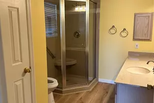 917 Camino Del Rey Dr, Lady Lake, FL 32159 - Photo 33