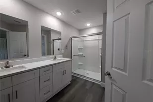 1225 Vanderway Ln, Lady Lake, FL 32159 - Photo 7