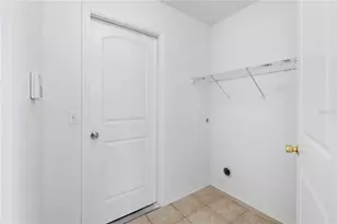 2339 Foxtree Rd, Tavares, FL 32778 - Photo 13