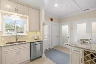 1124 Avenida De Las Casas, Lady Lake, FL 32159 - Photo 13